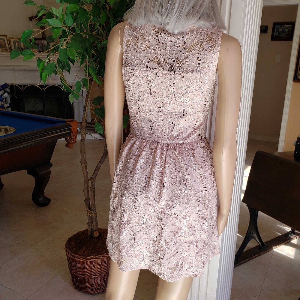 Adorable sequined dress juniors size small sale - Picture 4 of 6